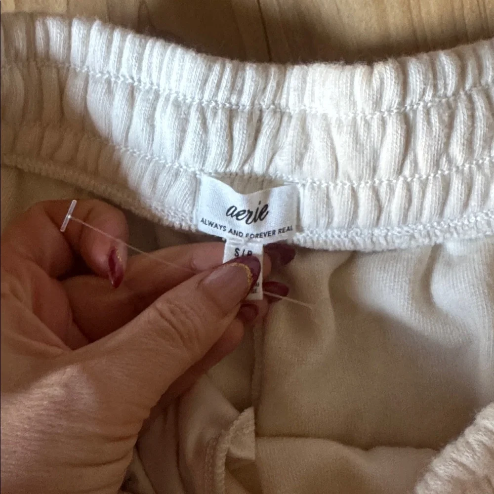 aerie Cream Wide-Leg Cozy Sweatpants - Picture 2 of 3